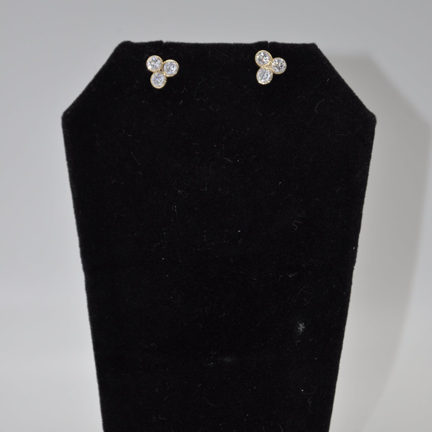 10k Gold Flower Diamond Earrings