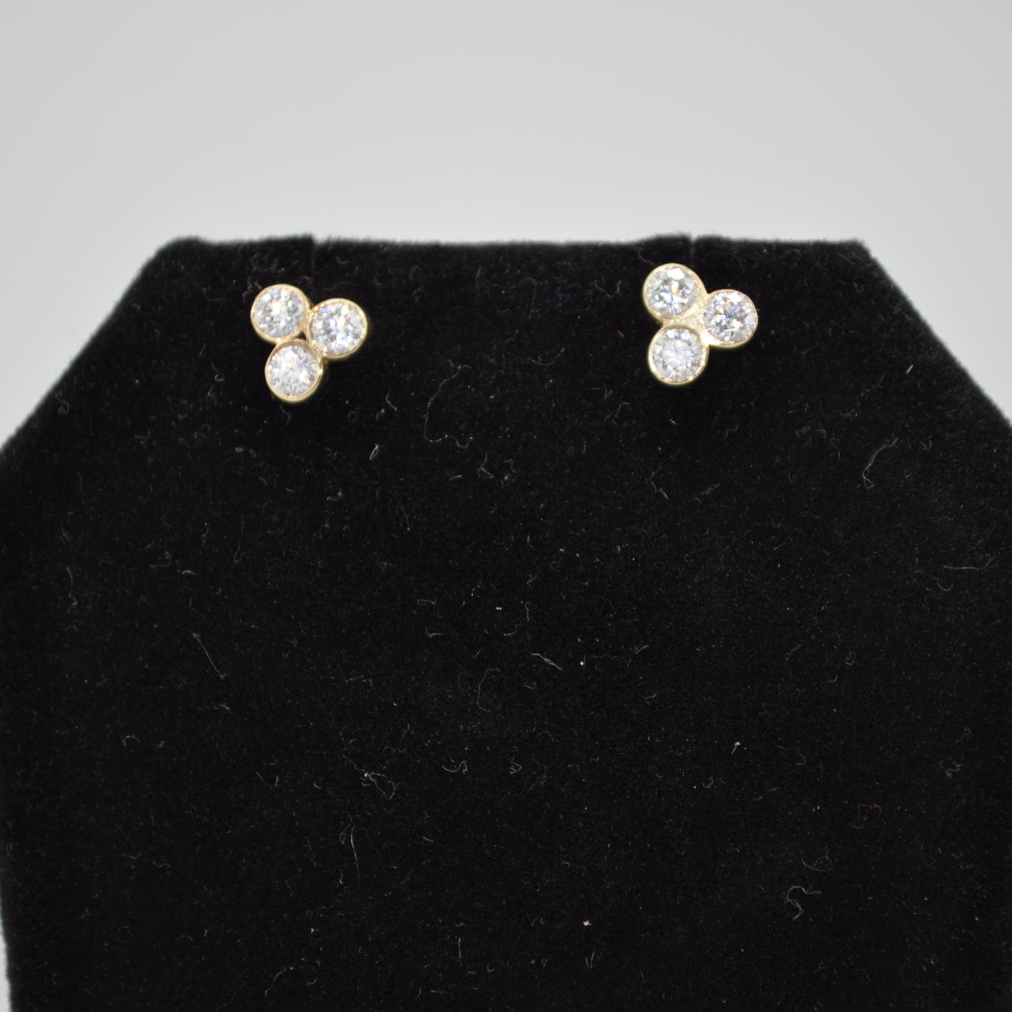 10k Gold Flower Diamond Earrings