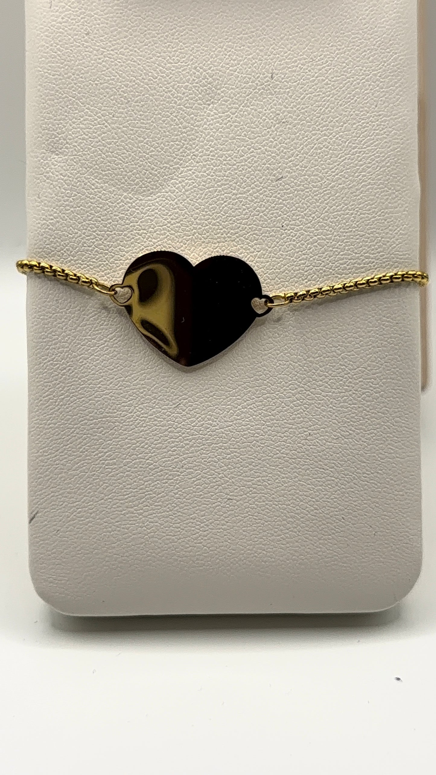 Timeless stainless steel heart bracelet crafted